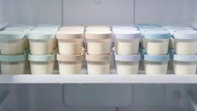 Muttermilch in praktischen Portionen für optimale Lagerung und Frische